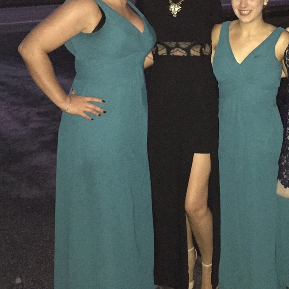 BCBG DRESS - Picture 8 of 8